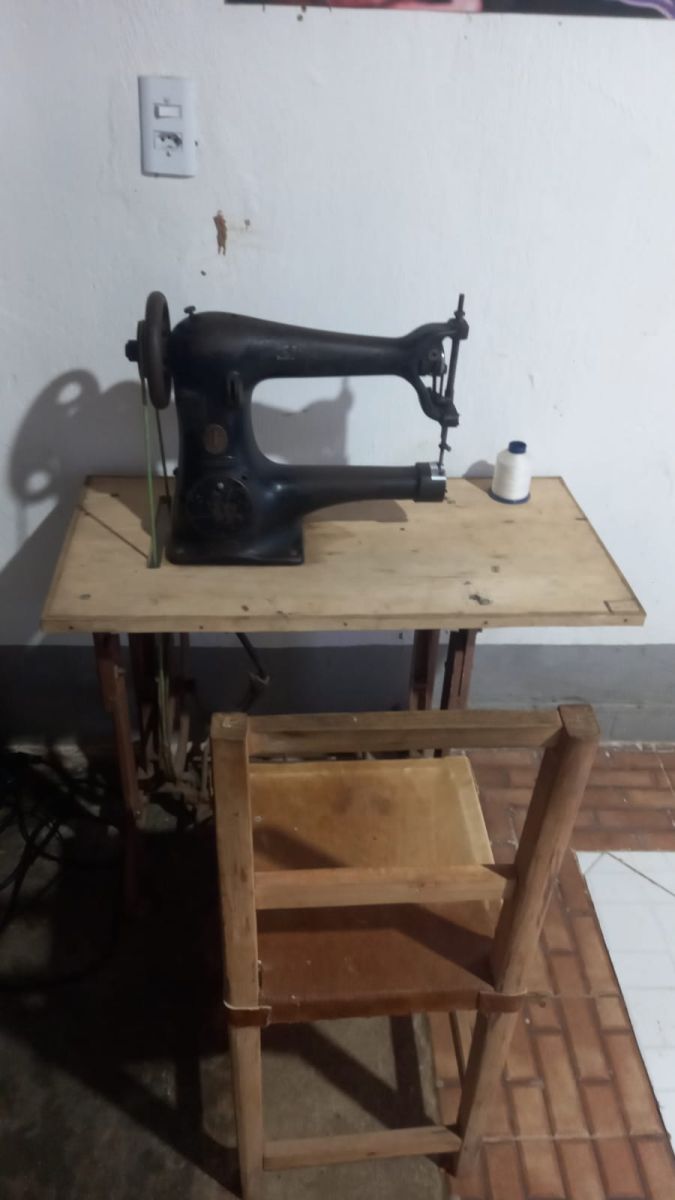 Máquina de costura doada por Luiz Gonzaga