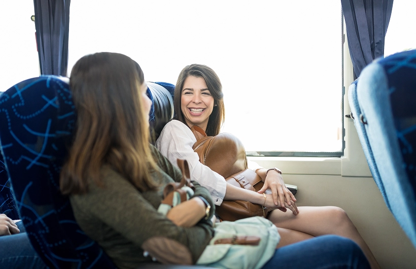 Interaja com outros passageiros